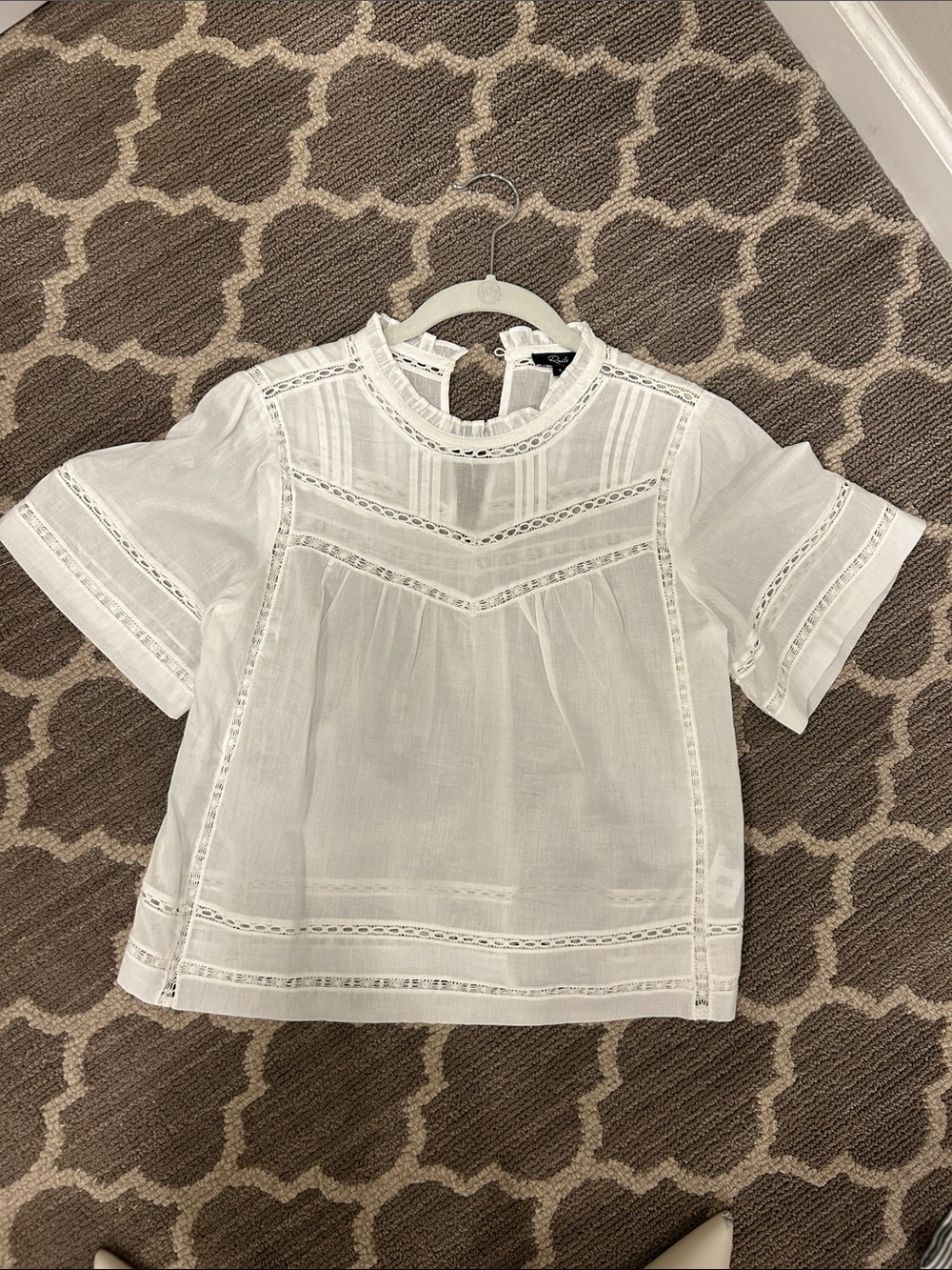 NWOT Rails White Lace-Detail Short Sleeve Blouse